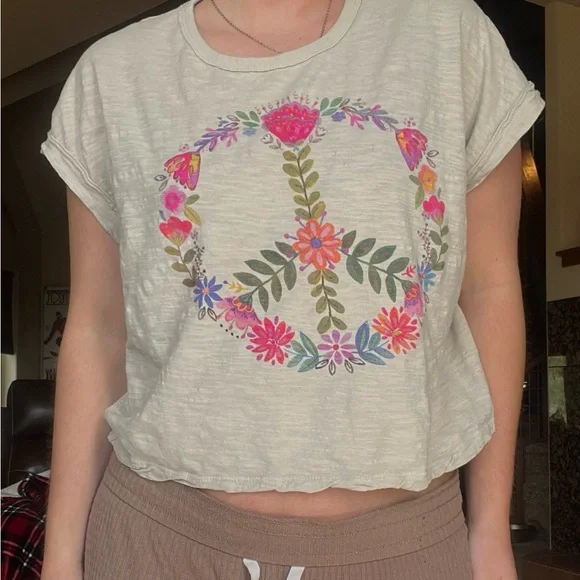 NATURAL LIFE Heathered Gray Top with Pink Logo - Picture 4 of 5